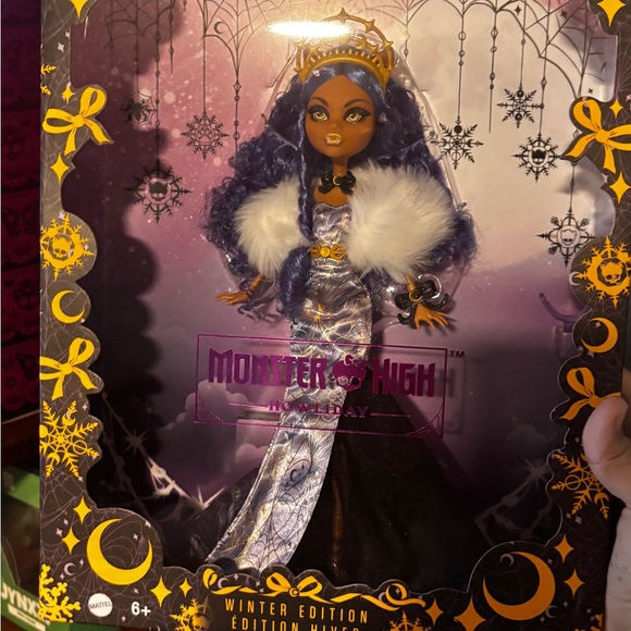 Selling all these as a lot asking for about 2500 lowest is 1500 - Picture 2 of 6